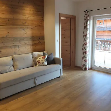 Apartment Haus Dahoam